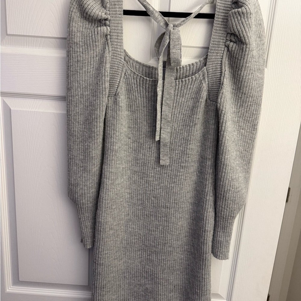 Wayf Light Gray Ribbed Knit Top